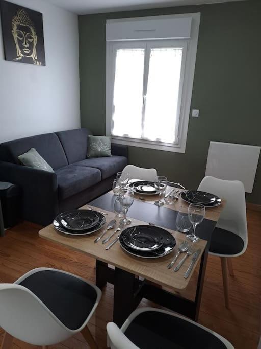 T2 Jacky Ic. /moto / Circuit 24h / Oasis /antares Appartement *